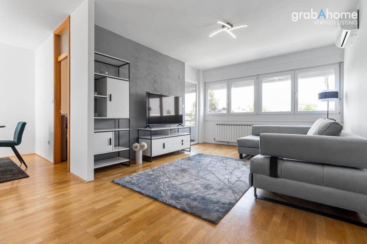 Crosspoint Zagreb Apartment Luaran gambar
